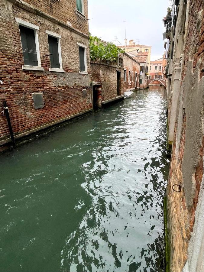 Ca' Dell'Ombra Felice - Canal View Venise Extérieur photo